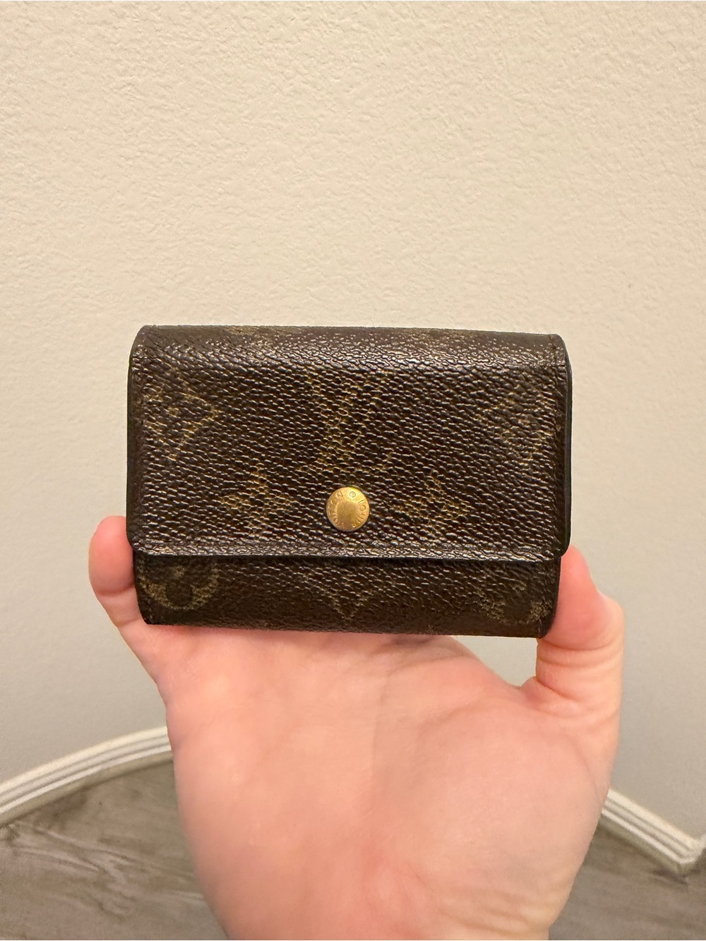 Louis Vuitton Monogram Porte-Monnaie Plat Coin Purse — Vintage 2002, Authentic